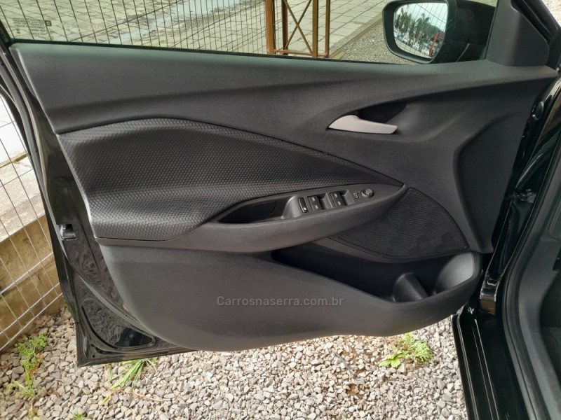 ONIX 1.0	LTZ PLUS 8V TURBO FLEX 4P AUTOMÁTICO - 2023 - VERANóPOLIS