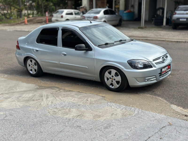 PRISMA 1.0 MPFI VHCE 8V FLEX 4P MANUAL - 2010 - NOVO HAMBURGO