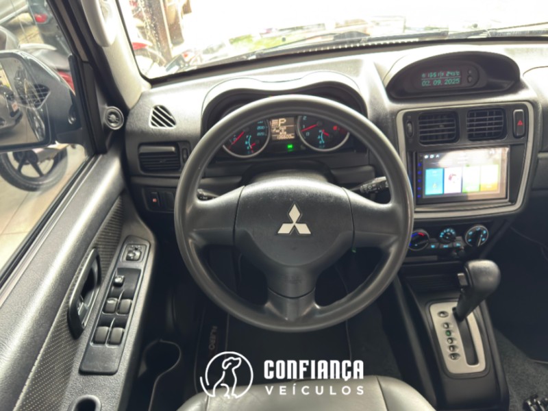 PAJERO TR4 2.0 4X4 16V 140CV FLEX 4P AUTOMÁTICO - 2013 - BENTO GONçALVES