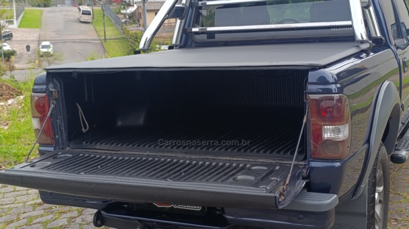 RANGER 2.8 XLS 4X2 CD 8V TURBO INTERCOOLER DIESEL 4P MANUAL - 2005 - CAXIAS DO SUL