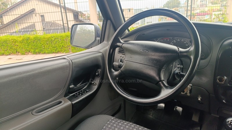 RANGER 2.8 XLS 4X2 CD 8V TURBO INTERCOOLER DIESEL 4P MANUAL - 2005 - CAXIAS DO SUL