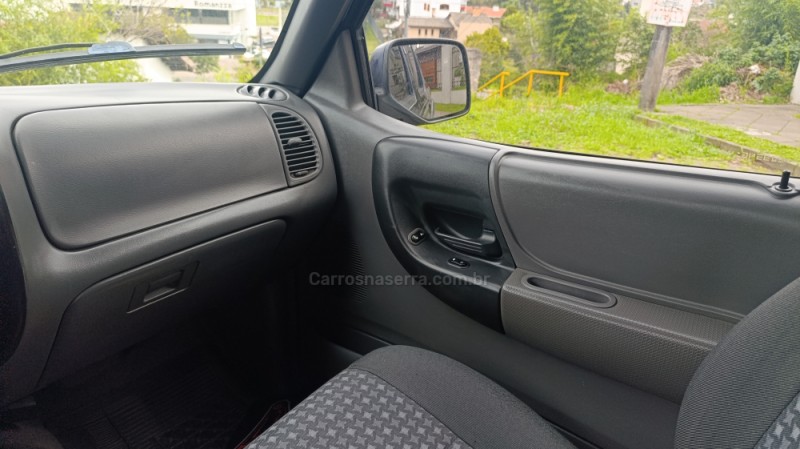 RANGER 2.8 XLS 4X2 CD 8V TURBO INTERCOOLER DIESEL 4P MANUAL - 2005 - CAXIAS DO SUL