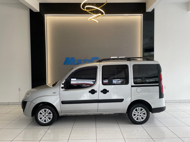 DOBLÓ 1.4 MPI ATTRACTIVE 8V FLEX 4P MANUAL 7 LUGARES - 2012 - ESTâNCIA VELHA