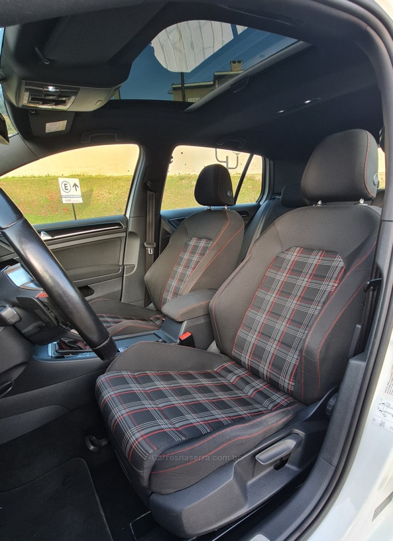 GOLF 2.0 GTI HIGHLINE 16V GASOLINA 4P AUTOMÁTICO - 2015 - LAGOA VERMELHA