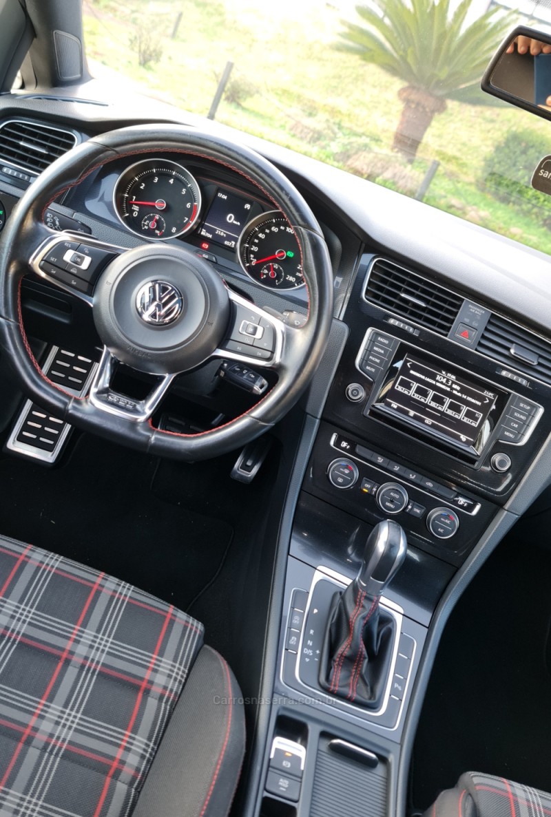 GOLF 2.0 GTI HIGHLINE 16V GASOLINA 4P AUTOMÁTICO - 2015 - LAGOA VERMELHA