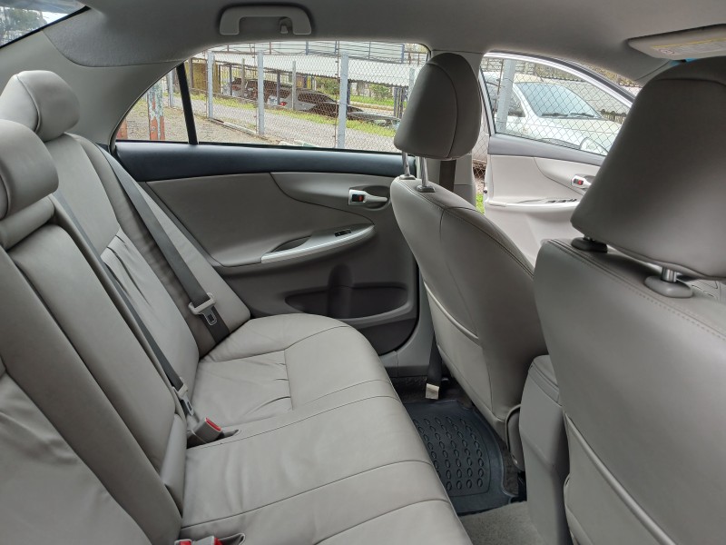 COROLLA 2.0 XEI 16V FLEX 4P AUTOMÁTICO - 2014 - CAXIAS DO SUL