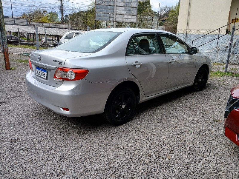 COROLLA 2.0 XEI 16V FLEX 4P AUTOMÁTICO - 2014 - CAXIAS DO SUL