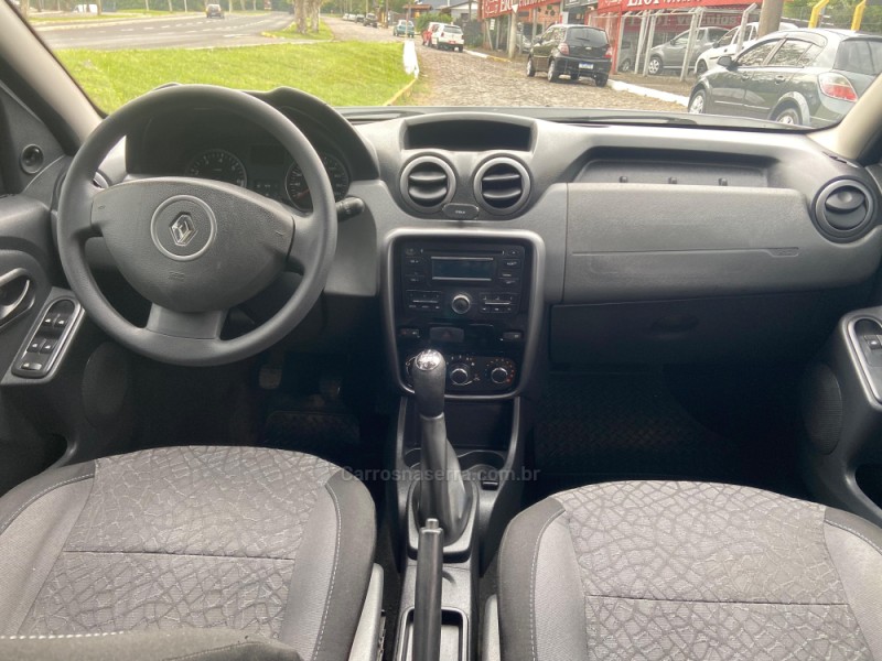DUSTER 1.6 OUTDOOR 4X2 16V FLEX 4P MANUAL - 2015 - DOIS IRMãOS