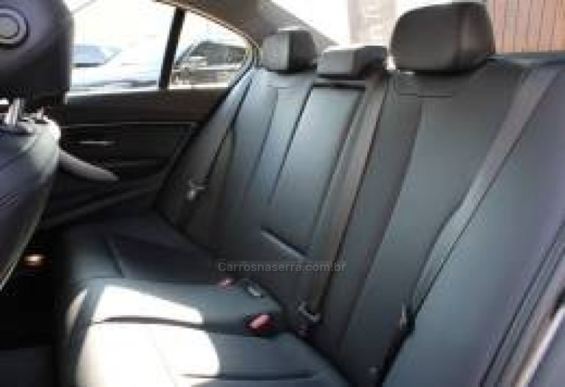 320I 2.0 16V TURBO ACTIVE FLEX 4P AUTOMÁTICO - 2016 - CAXIAS DO SUL
