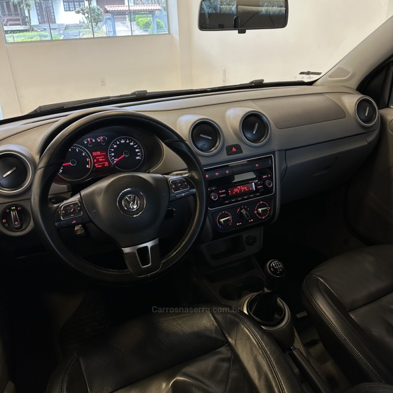 VOYAGE 1.6 MSI TOTALFLEX HIGHLINE 4P MANUAL - 2015 - FARROUPILHA