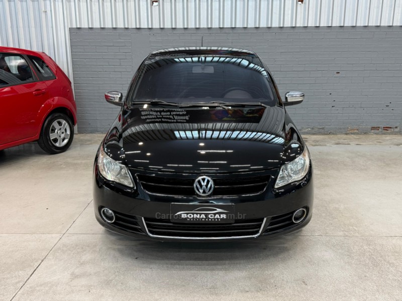 VOYAGE 1.6 MI COMFORTLINE 8V FLEX 4P MANUAL - 2009 - CAXIAS DO SUL