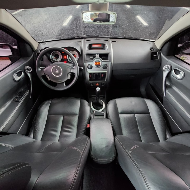 MÉGANE 1.6 DYNAMIQUE GRAND TOUR 16V FLEX 4P MANUAL - 2011 - CAXIAS DO SUL