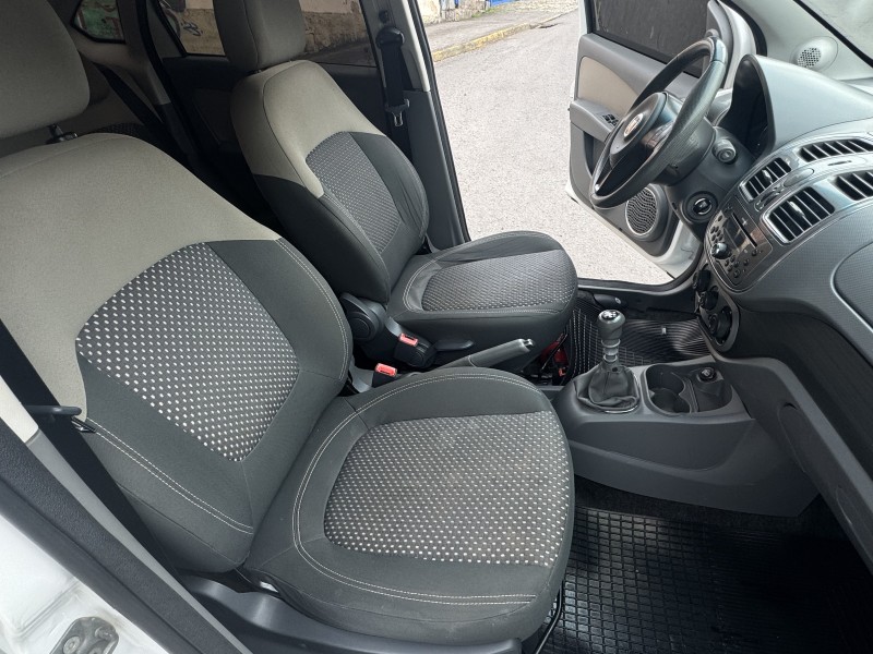 GRAND SIENA 1.6 MPI ESSENCE 16V FLEX 4P MANUAL - 2014 - CAXIAS DO SUL