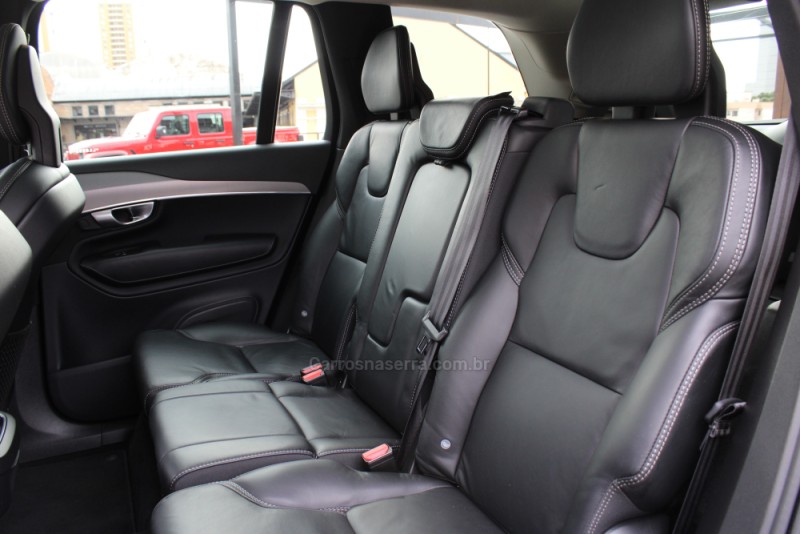 XC90 2.0 T6 MOMENTUM GASOLINA AWD 4P AUTOMÁTICO - 2020 - CAXIAS DO SUL