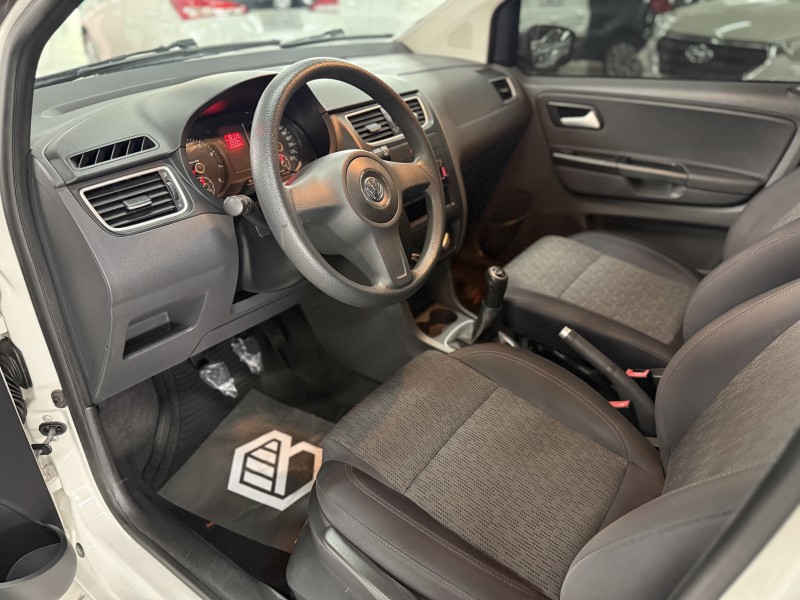 FOX 1.6 MI 8V FLEX 4P MANUAL - 2013 - CAXIAS DO SUL