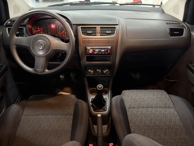 FOX 1.6 MI 8V FLEX 4P MANUAL - 2013 - CAXIAS DO SUL