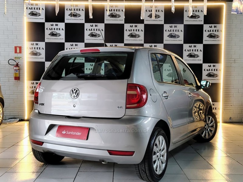 FOX 1.6 MI 8V FLEX 4P MANUAL - 2013 - NOVO HAMBURGO