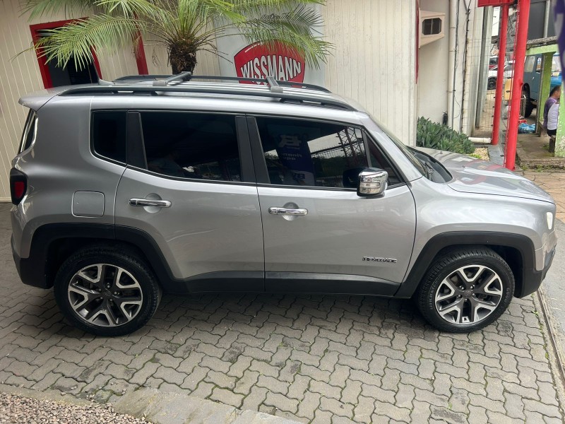 RENEGADE 2.0 16V TURBO DIESEL LONGITUDE 4P 4X4 AUTOMÁTICO - 2019 - TRêS COROAS