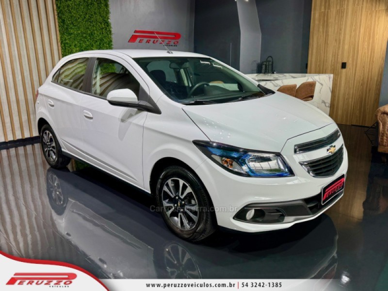 ONIX 1.4 MPFI LTZ 8V FLEX 4P MANUAL - 2015 - NOVA PRATA