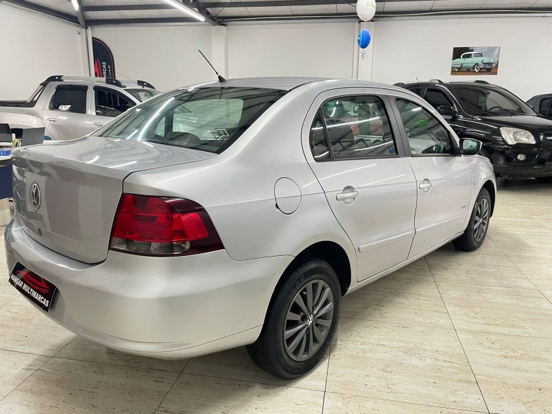 VOYAGE 1.0 MI CITY 8V FLEX 4P MANUAL - 2011 - CAXIAS DO SUL
