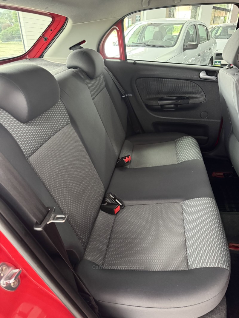GOL 1.0 MI TREND 8V GASOLINA 4P MANUAL G.III - 2013 - VILA FLORES