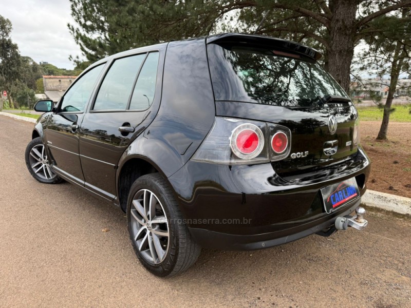 GOLF 1.6 MI SPORTLINE 8V FLEX 4P MANUAL - 2010 - VACARIA