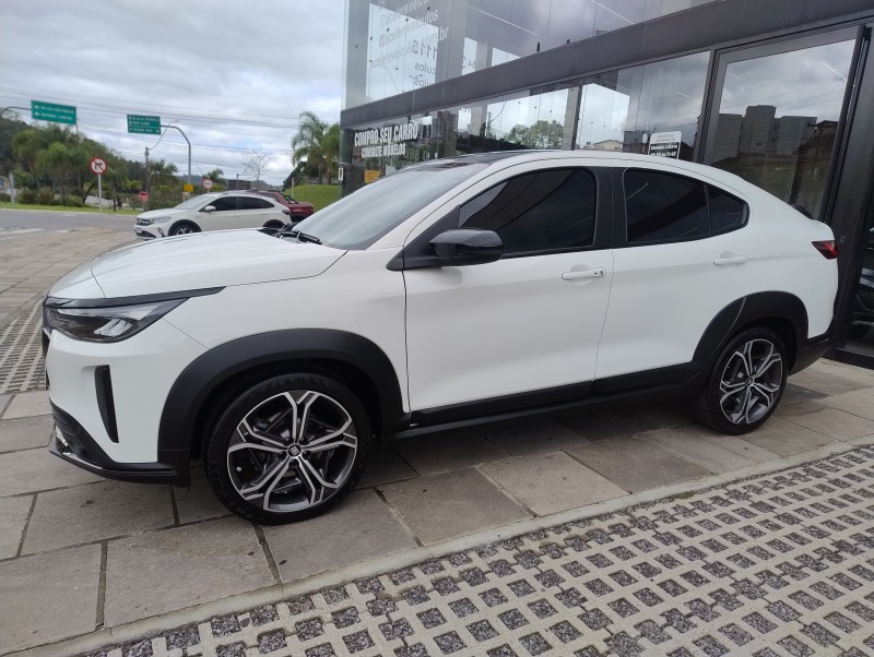 FASTBACK 1.0 IMPETUS 200 TURBO FLEX 4P AUTOMÁTICO - 2024 - CAXIAS DO SUL