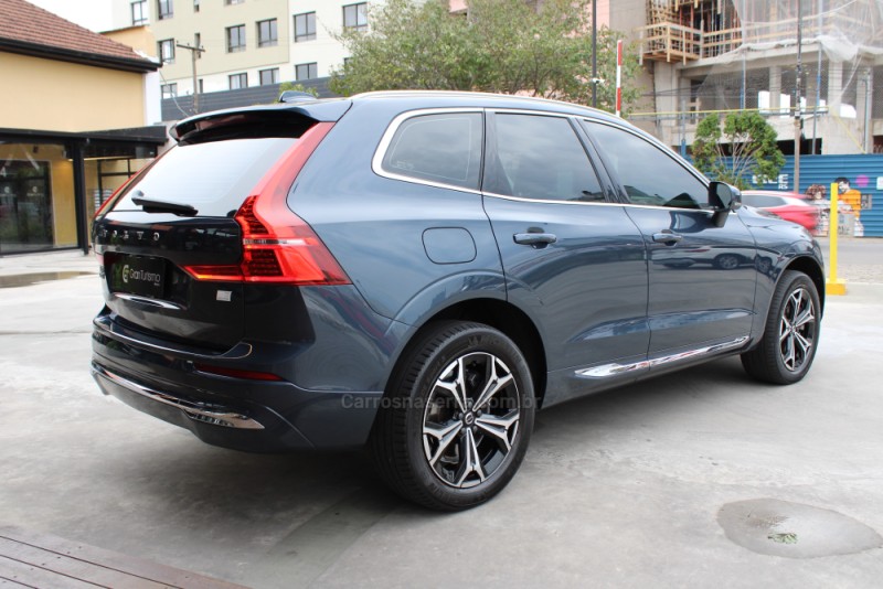 XC60 T8 EXPRESS HÍBRIDO INSCRIPT GASOLINA 4P AUTOMÁTICO - 2022 - CAXIAS DO SUL
