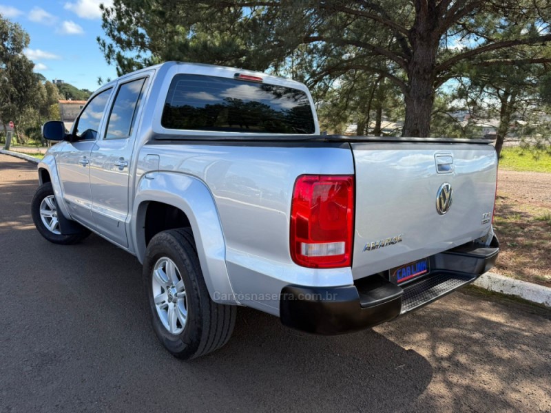 AMAROK 2.0 SE 4X4 CS 16V TURBO INTERCOOLER DIESEL 4P MANUAL - 2013 - VACARIA