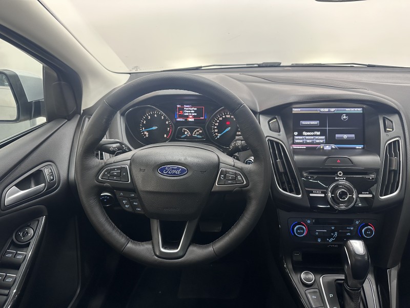 FOCUS 2.0 TITANIUM PLUS HATCH 16V FLEX 4P AUTO - 2016 - CAXIAS DO SUL