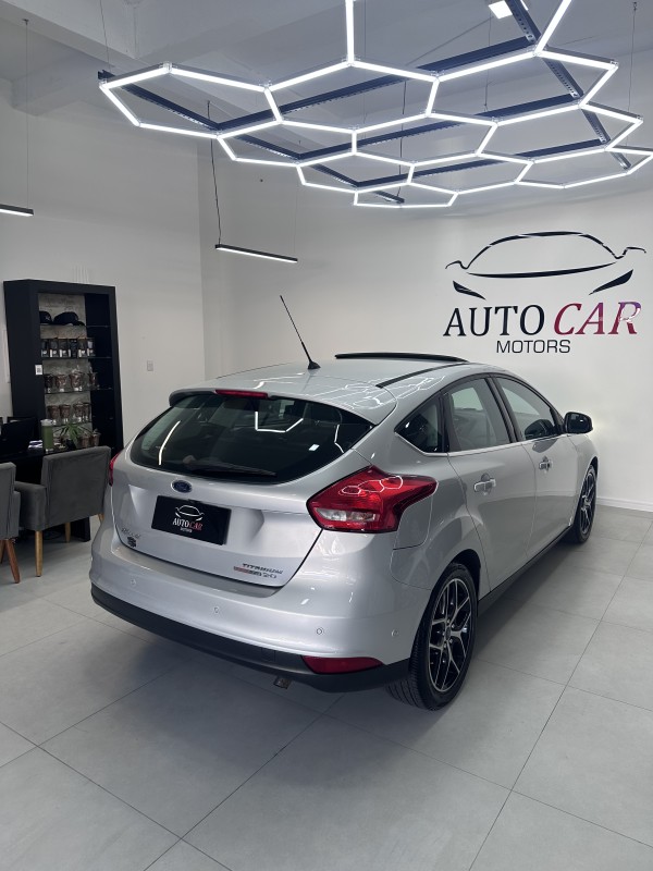 FOCUS 2.0 TITANIUM PLUS HATCH 16V FLEX 4P AUTO - 2016 - CAXIAS DO SUL
