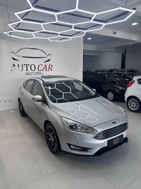 FOCUS 2.0 TITANIUM PLUS HATCH 16V FLEX 4P AUTO - 2016 - CAXIAS DO SUL