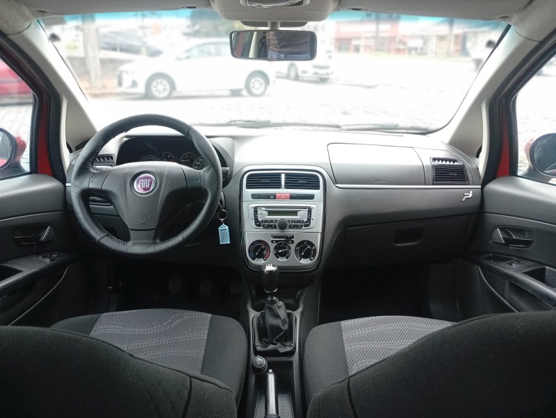 PUNTO 1.4 ATTRACTIVE ITALIA 8V FLEX 4P MANUAL - 2012 - CAXIAS DO SUL