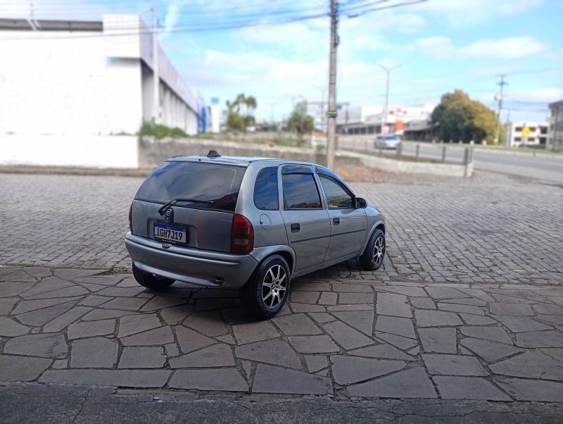 CORSA 1.6 MPFI GL 8V GASOLINA 4P MANUAL - 1997 - CAXIAS DO SUL