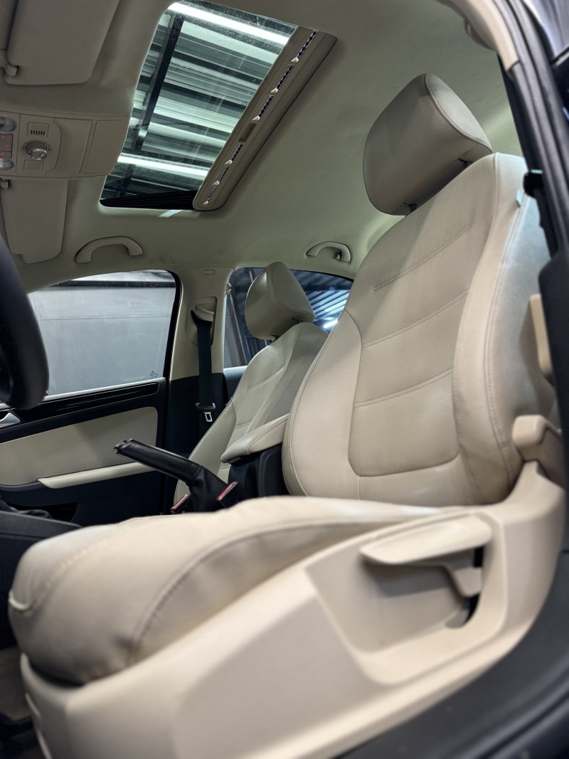 JETTA 2.0 COMFORTLINE FLEX 4P TIPTRONIC - 2012 - CAXIAS DO SUL