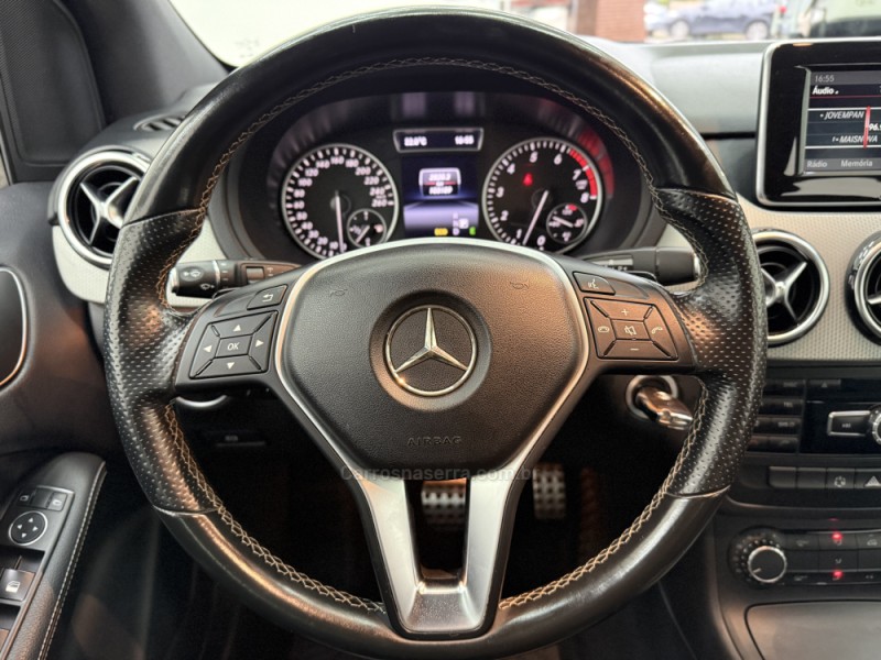 B 200 1.6 SPORT TURBO GASOLINA 4P AUTOMÁTICO - 2014 - BENTO GONçALVES