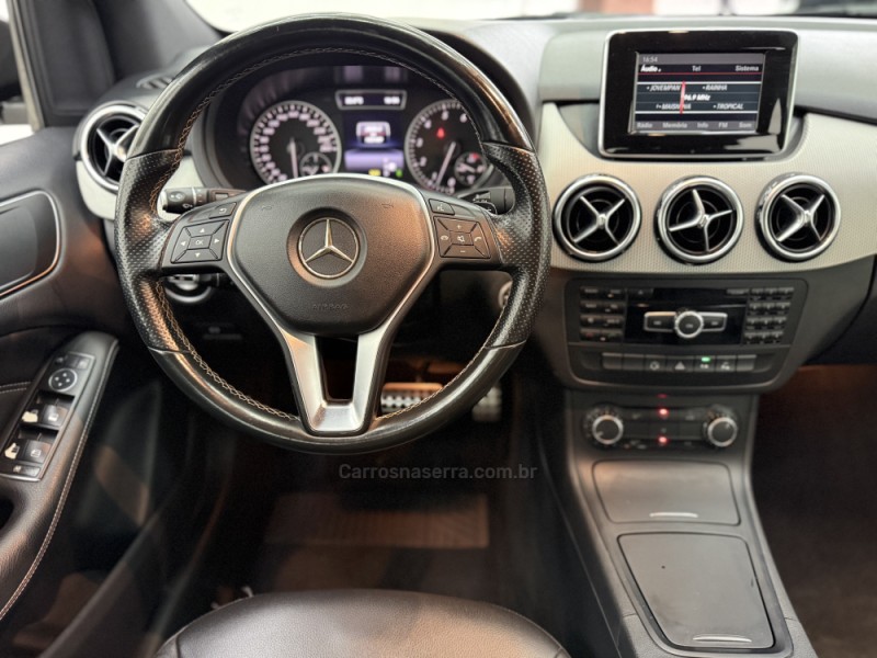 B 200 1.6 SPORT TURBO GASOLINA 4P AUTOMÁTICO - 2014 - BENTO GONçALVES