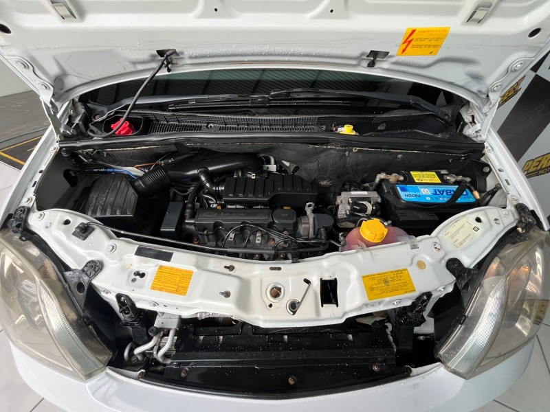 MERIVA 1.4 MPFI JOY 8V FLEX 4P MANUAL - 2010 - PORTãO