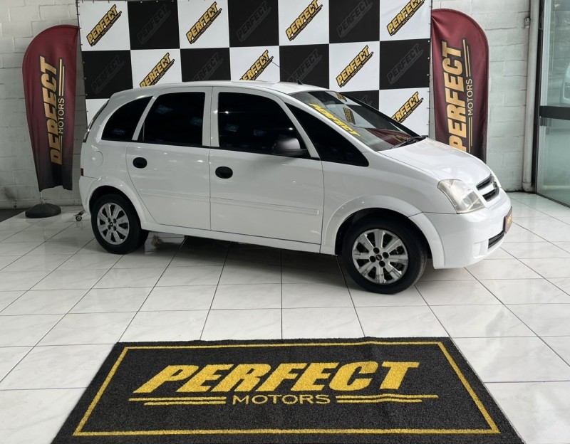 MERIVA 1.4 MPFI JOY 8V FLEX 4P MANUAL - 2010 - PORTãO
