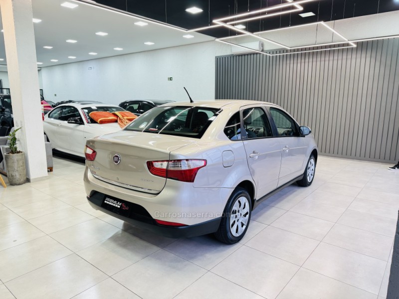 GRAND SIENA 1.4 MPI ATTRACTIVE 8V FLEX 4P MANUAL - 2013 - DOIS IRMãOS