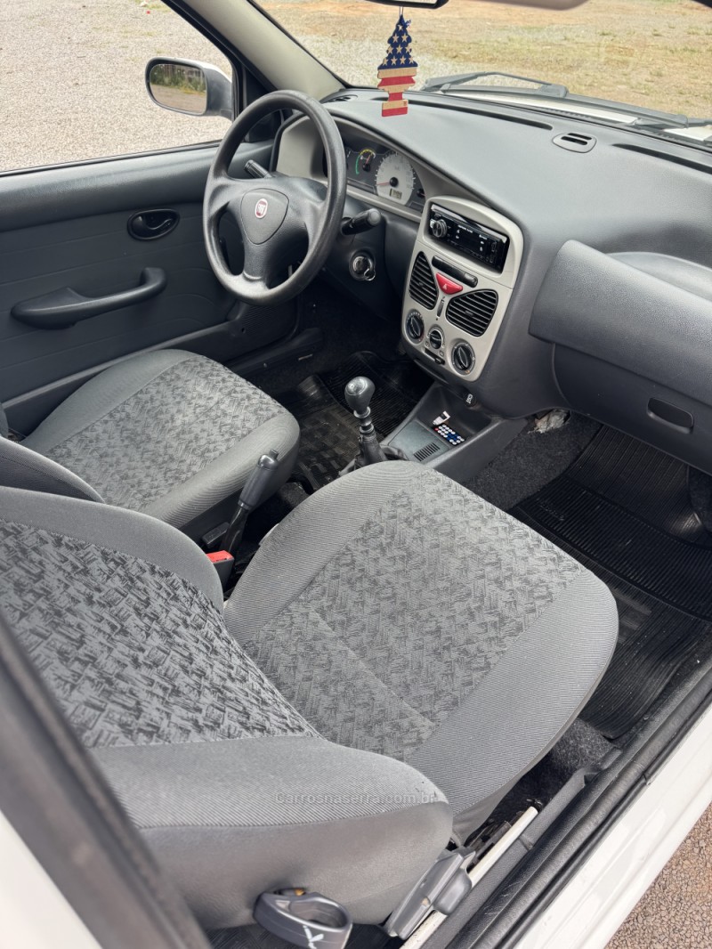 PALIO 1.0 MPI FIRE ECONOMY 8V FLEX 2P MANUAL - 2010 - NOVA ARAçá