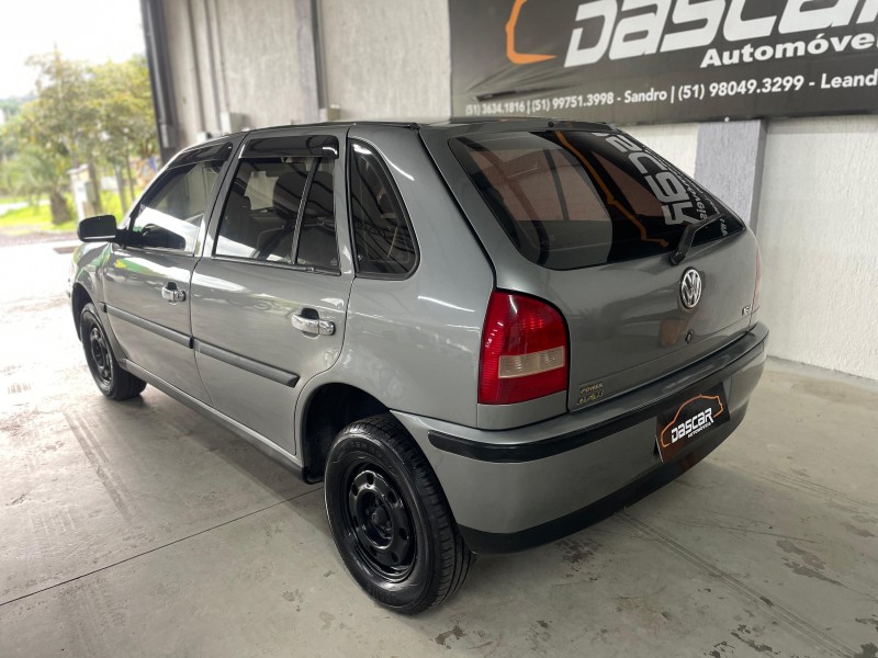 GOL 1.0 MI 16V GASOLINA 4P MANUAL G.III - 2002 - BOM PRINCíPIO