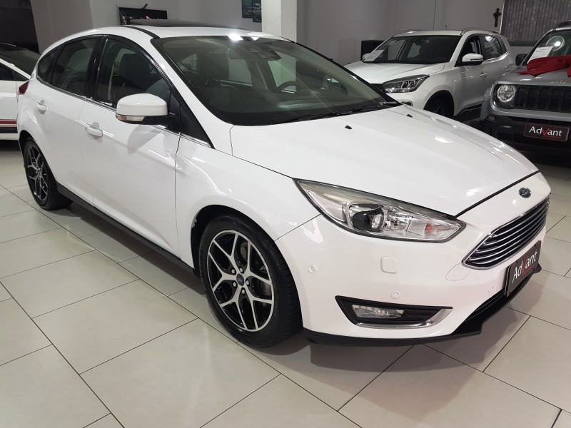 FOCUS 2.0 TITANIUM PLUS 16V FLEX 4P AUTOMÁTICO - 2018 - CAXIAS DO SUL