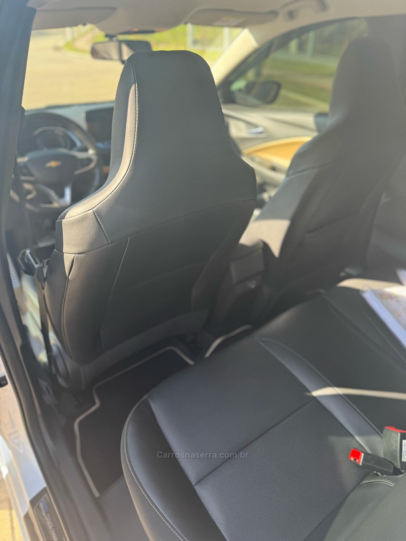 ONIX 1.0 PREMIER II 12V TURBO FLEX 4P AUTOMÁTICO - 2021 - IVOTI