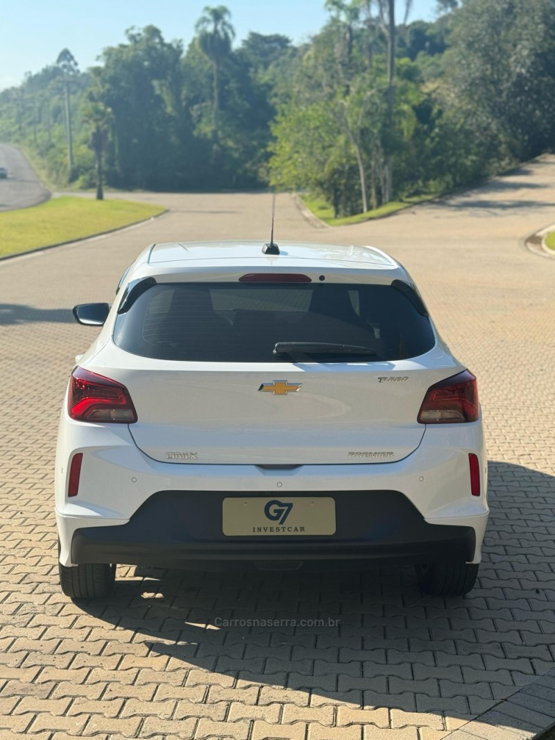 ONIX 1.0 PREMIER II 12V TURBO FLEX 4P AUTOMÁTICO - 2021 - IVOTI