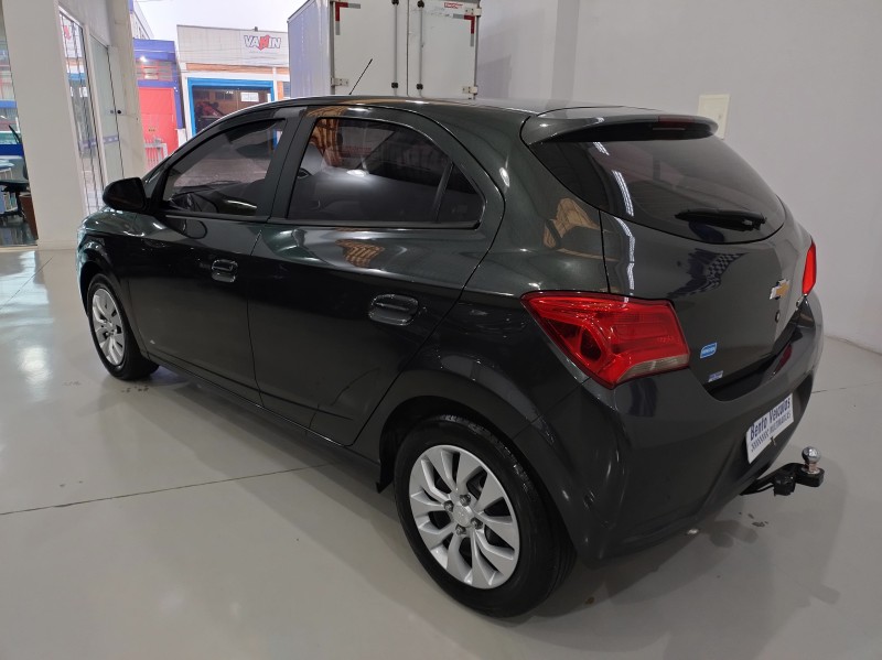 ONIX 1.4 MPFI LT 8V FLEX 4P AUTOMÁTICO - 2017 - BENTO GONçALVES