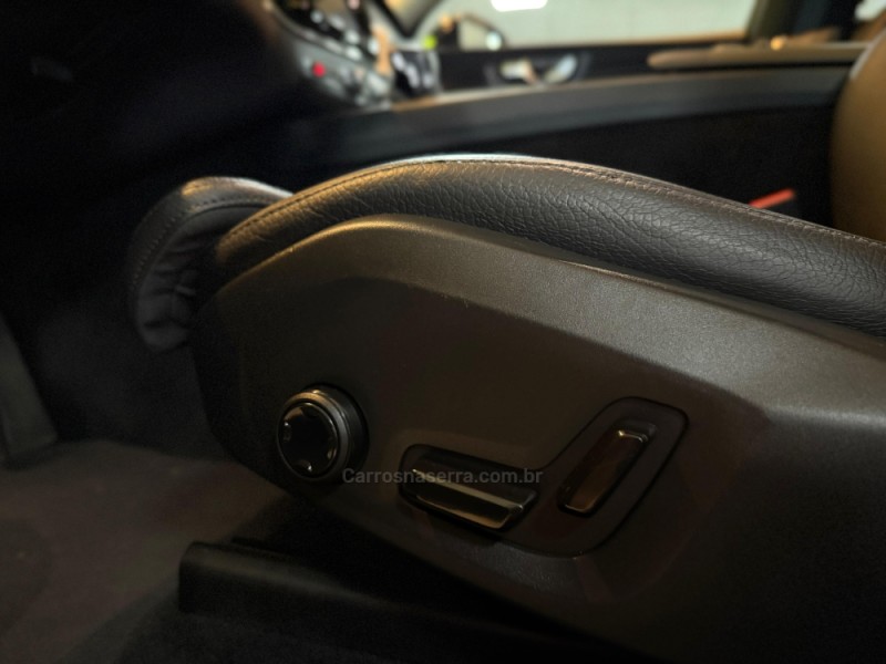 XC60 2.0 T5 INSCRIPTION GASOLINA 4P AUTOMÁTICO - 2018 - SãO LEOPOLDO