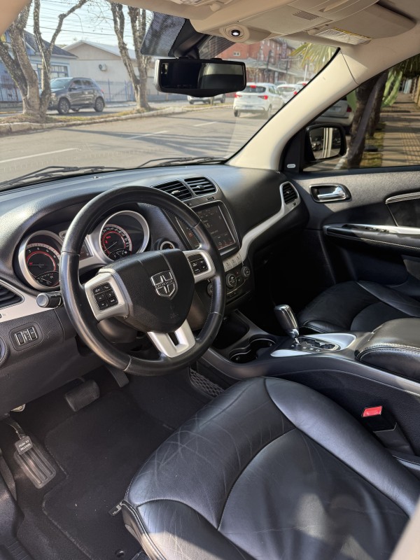JOURNEY 3.6 RT V6 GASOLINA 4P AUTOMÁTICO - 2012 - FARROUPILHA
