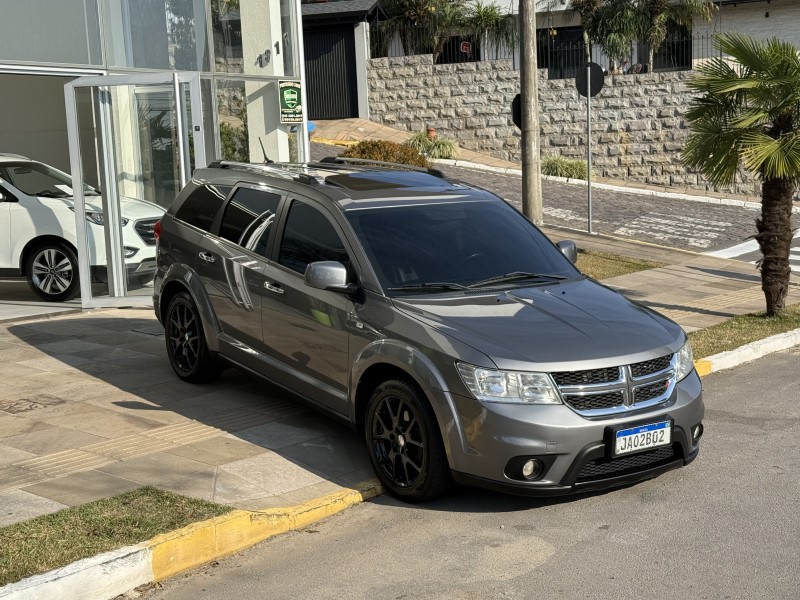 JOURNEY 3.6 RT V6 GASOLINA 4P AUTOMÁTICO - 2012 - FARROUPILHA