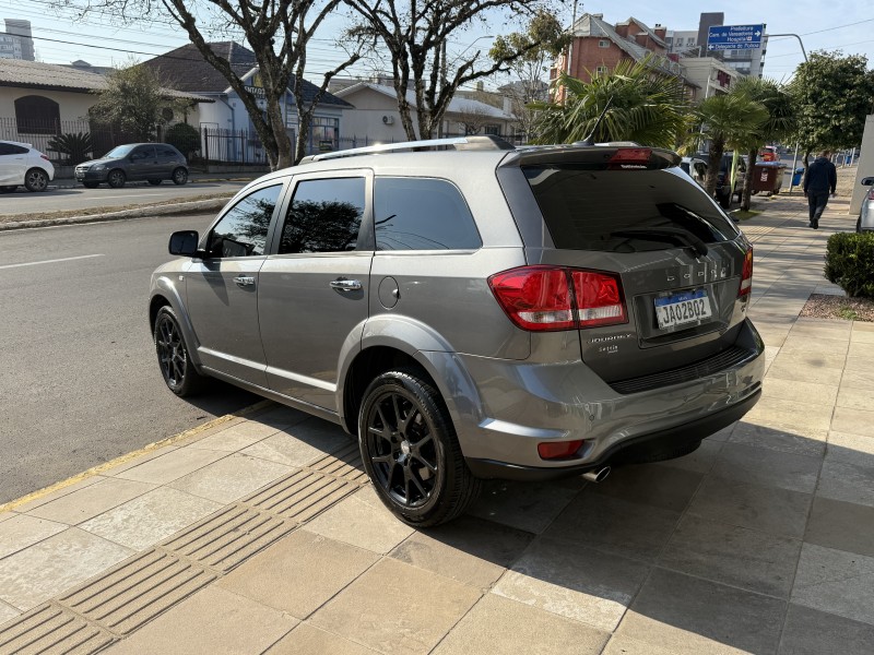 JOURNEY 3.6 RT V6 GASOLINA 4P AUTOMÁTICO - 2012 - FARROUPILHA